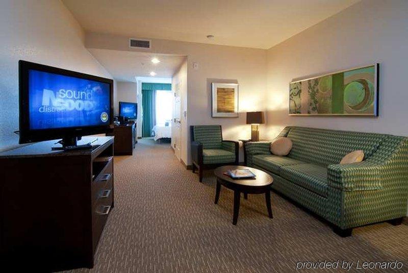 Hilton Garden Inn San Bernardino Quarto foto